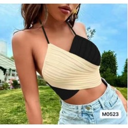 Halter-neck camisole with cross tie straps featuring a sense of design